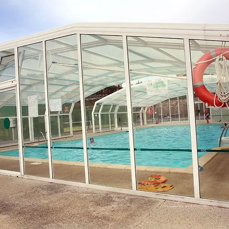 Monumento Pazo Do Castro מלון