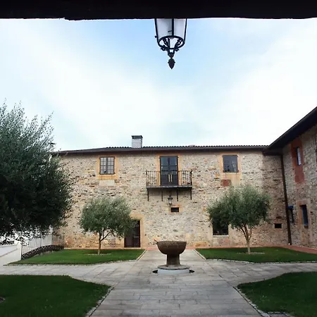 Monumento Pazo Do Castro ホテル 4*