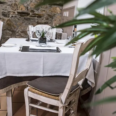 Monumento Pazo Do Castro