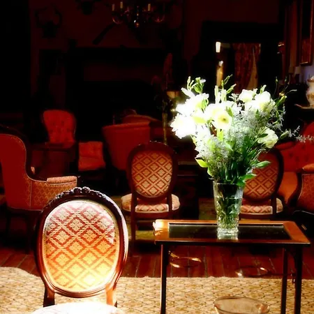 Monumento Pazo Do Castro ホテル オ・バルコ・デ・バルデオーラス