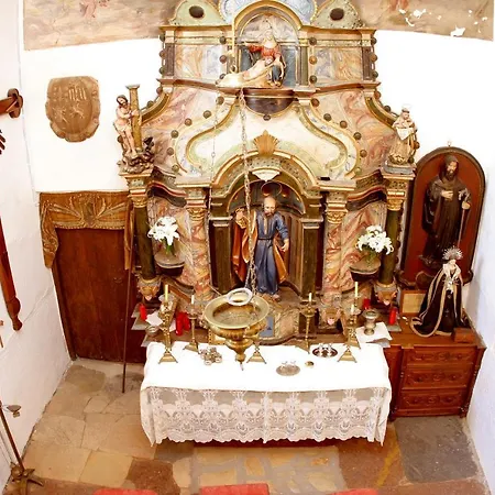 Monumento Pazo Do Castro ホテル 4*