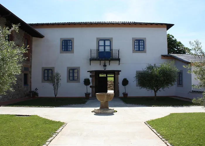 Monumento Pazo Do Castro Otel 4*