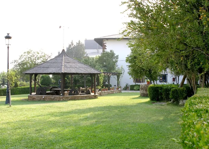Monumento Pazo Do Castro Otel O Barco de Valdeorras