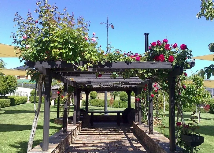 Monumento Pazo Do Castro 4* O Barco de Valdeorras