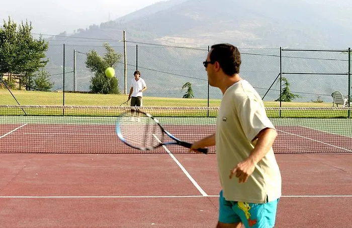 Monumento Pazo Do Castro O Barco de Valdeorras